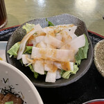 Natsukashiya - サラダ。美味し。
