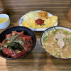 新竹三楽 - 料理写真:まぐろ丼　豚汁　オムレツ