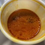 Ryu Cafe&Curry - これに添えられたスパイシーなスリランカカレーを混ぜながらいただきました。