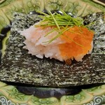 帰燕 - 【おしのぎ】蟹といくらの手巻き寿司
            