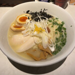 ラーメンは人を幸せにする - 