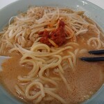 えぞっ子 - 味噌ラーメン　700円　麺アップ