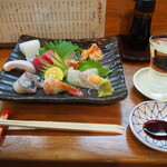 寿司二八 - 造り盛り合わせ ＆ 冷酒