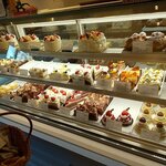 Patisserie omotyabako - 生ケーキのショーケース