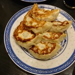 綿徳 - 餃子
