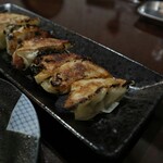 Gyoza No Masu Ya+ - 餃子・普通(450円)