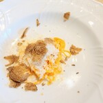 La Brianza - タヤリンバターソース秋トリュフ。プリッと歯切れのいい玉子麺の味わいしっかり、バターの香りチーズのコクトリュフの広がる香り素晴らしく美味しいのよ〜(๑´ڡ`๑)
