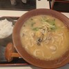 手しごと讃岐うどん 讃々 - 料理写真:広島カキの白味噌うどん