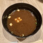 Nyutonkatsu Abura Tonabe - 味噌汁