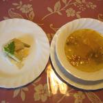 Anjero - 前菜の「キャベツのピクルス」と「野菜スープ」
