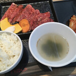 Yakiniku Toraji Shinjuku Takashimaya Taimuzusukueaten - 