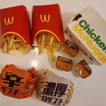 マクドナルド - 濃厚白ダブチ(370円)/辛ダブチ(370円)/ポテナゲ特大(800円)