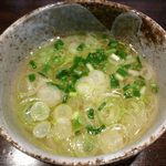 らーめん千太 - つけ汁のアップ