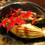 桜田 - わぁ～、綺麗ですね、飯蒸しだそうです