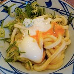 Marukame Seimen - おろし醤油うどん:醤油、温玉のせ後