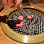 和牛とタン 焼肉 とみ - 