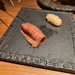 和牛とタン 焼肉 とみ - 