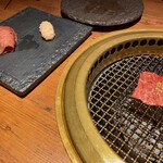 和牛とタン 焼肉 とみ - 