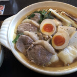 らー麺藤原家 - 鴨の土鍋焼きラーメン