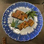 徳山鮓 - 余呉湖でとれた天然の鰻！実山椒がアクセントに。