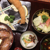 赤坂 津つ井 総本店 - 