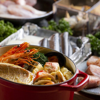 柳橋市場直送！用新鮮的海鲜熬煮的美味海鲜鍋！