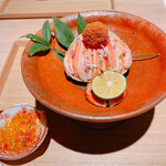 Narihan - 前菜のセコガニ。とても綺麗な盛り付けです！