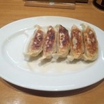 赤べこ - 餃子　350円