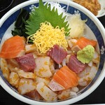 Tairyou Sushi Wakakoma - 