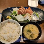 かね田食堂 - 