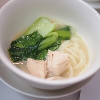 新橋亭 - 鶏土鍋煮込みそば 