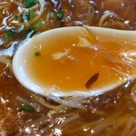 清香園 - トロトロのスープの中に『フカヒレ』がたくさん入っています。