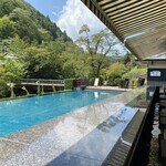 ベーカリー＆テーブル 東府や 足湯カフェ - 