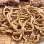 ラーメン二郎 - 中太ウェーブ麺めちゃ美味し！