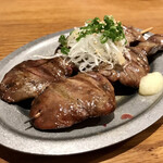 串焼キ カメチヨ・シャルボン - レバゴマ塩焼き