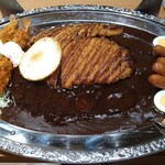 ゴーゴーカレー - ワールドチャンピオンクラス(目玉焼きトッピング)