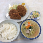 Asahi Touyou - ミックスフライ定食(豚汁変更) 920円