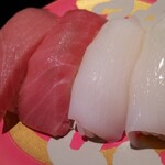 回転寿司酒場 銀座沼津港 - 中トロ　ヤリイカ