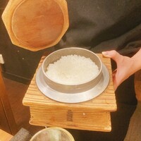 大衆肉酒場 こだわり米 匠 - 釜炊き