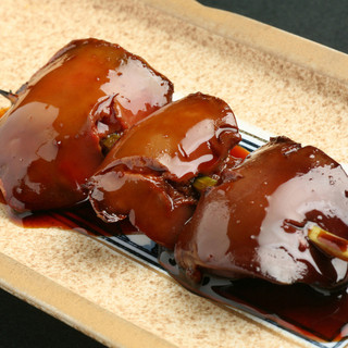 当店自慢！トロッと溶ける白レバー串