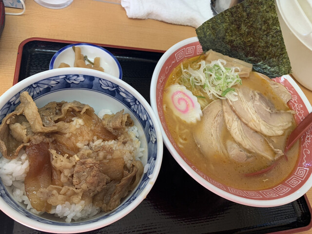 めん六や 米沢店 - 米沢（ラーメン）の写真