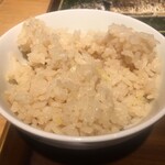 大かまど飯 寅福 - 一膳目の栗ご飯、米粒が潰れている