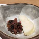 鮨 青海 - 漬物のべったら漬け、安芸紫漬け