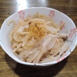 焼とりマサ坊 - お通し。切り干し大根に舞茸と桜エビも入ってた。