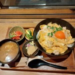 Bejitaburu Dainingu Nouka - 親子丼の定食