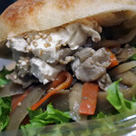 キツネとパン - マッサン500円税込