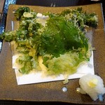 Mantenno Hidesoba - 春菊天と大葉天