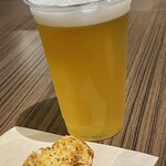 And tap CAFE - ライディーン ヴァイツェン(猿倉山ビール醸造所)