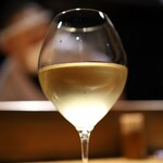 薪鳥新神戸 - 台湾のお茶東方美人