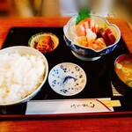 Oshokujidokoro Amemiya - 刺身定食